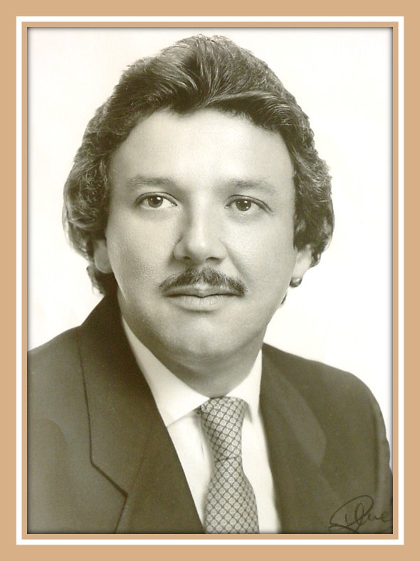 Dr. Eduardo Sierra
